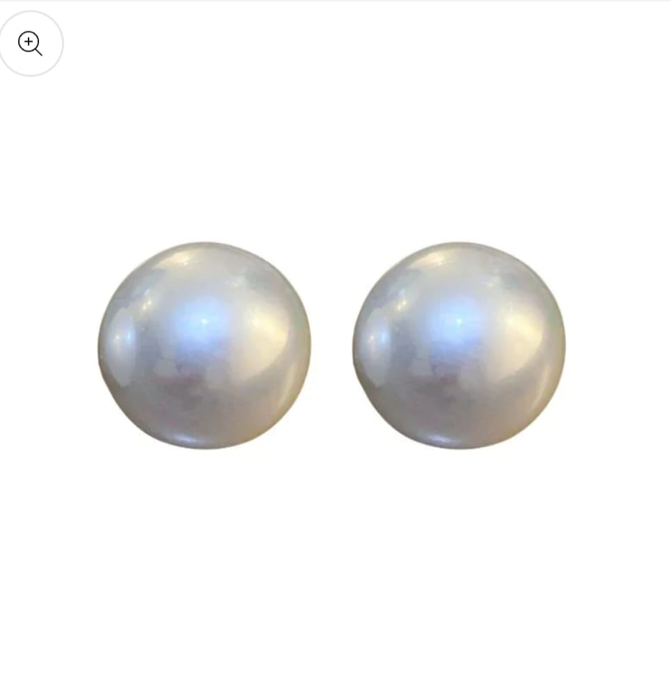 Pearl Stud