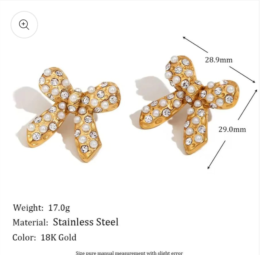 luxe bow studs