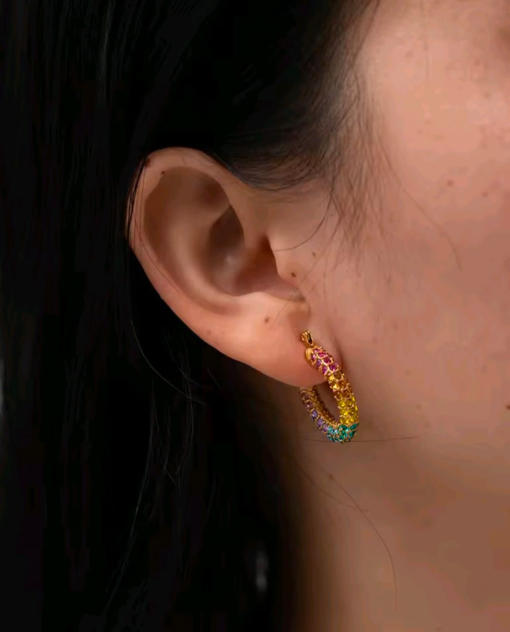 Multi studed hoops