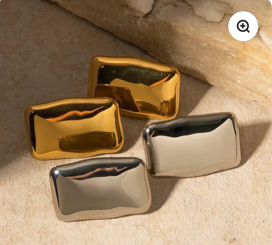 Brick earstuds