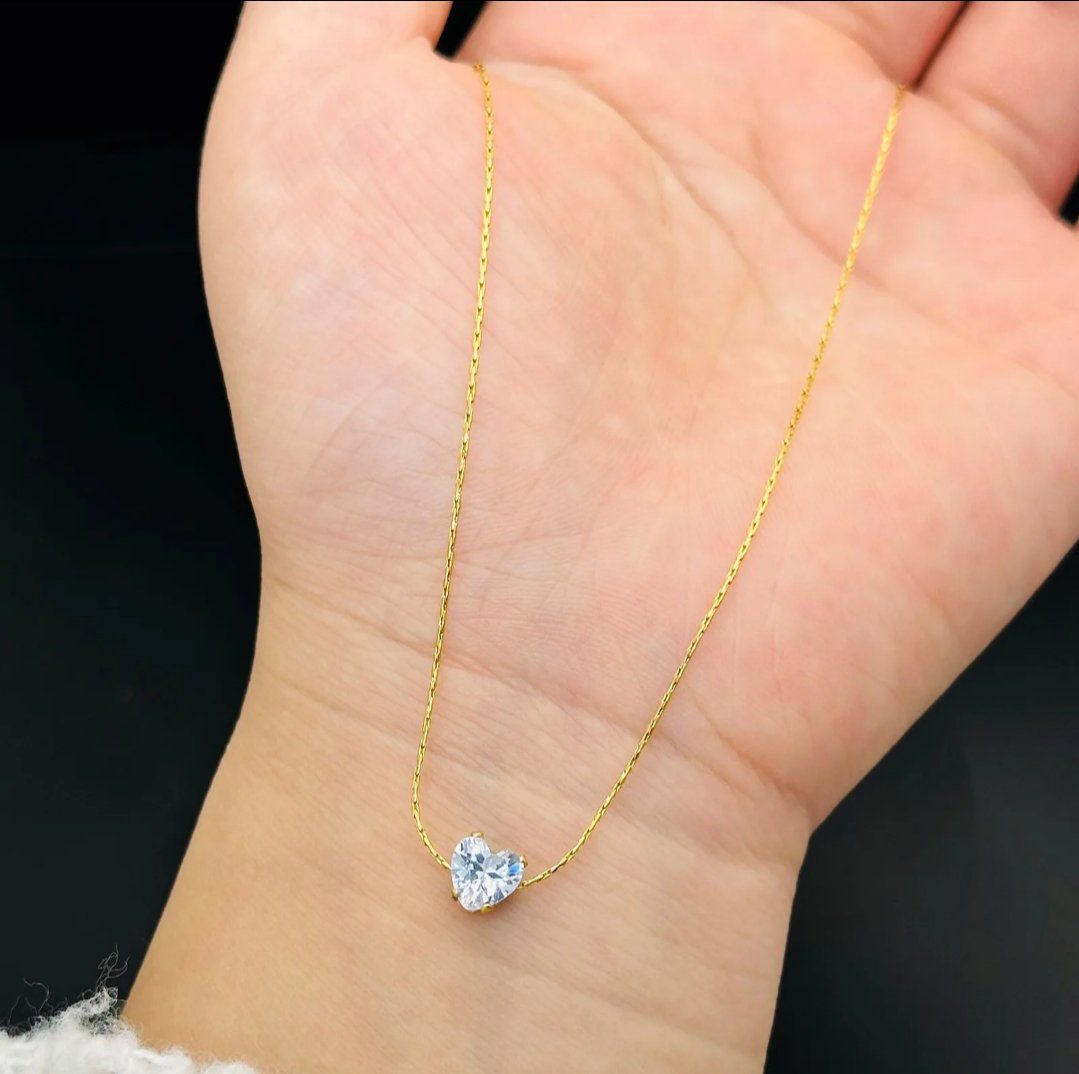 CRYSTAL HEART PENDENT