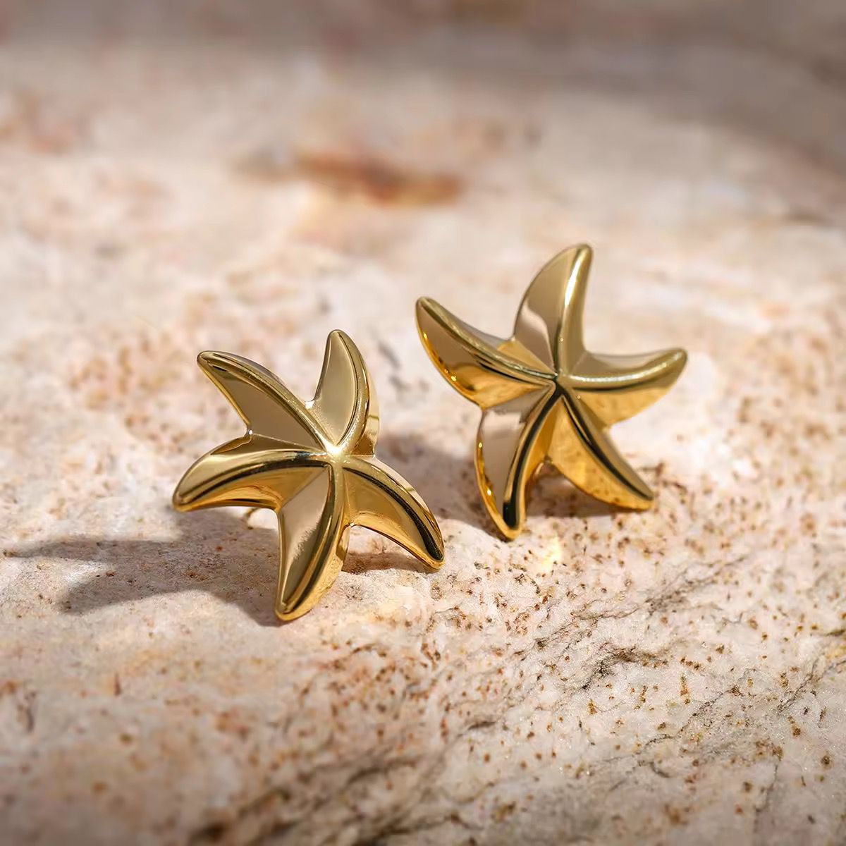 STAR EARINGS