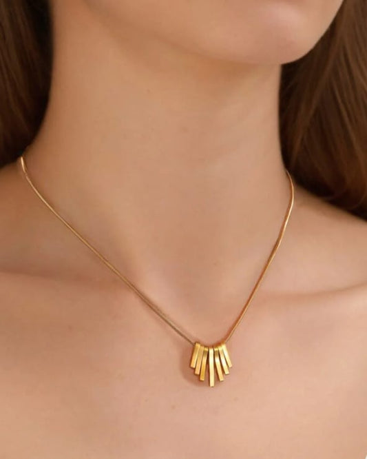 EMELIE PENDENT