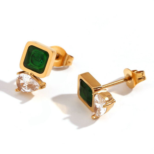 EMERLD STONE EARINGS