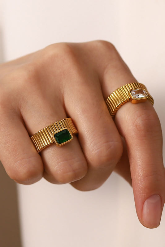 ELLA RING
