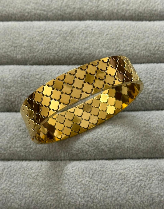 GLEEAM HANDCUFF