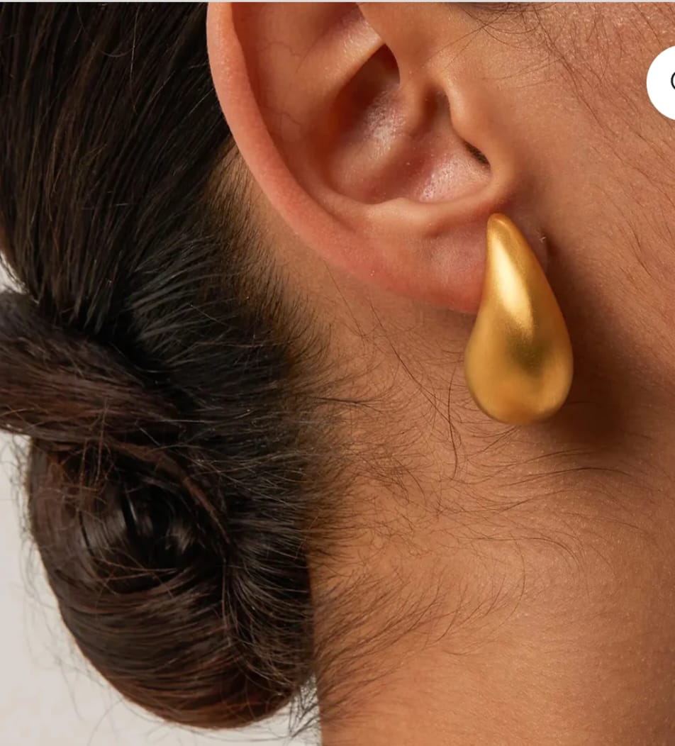 BOLD DROP EARINGS