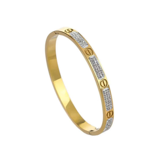 ELLE HANDCUFF
