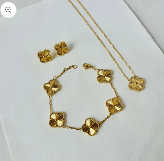 LUXE GOLD CLOVER SET