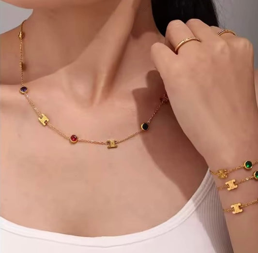 CELLINE PENDENT