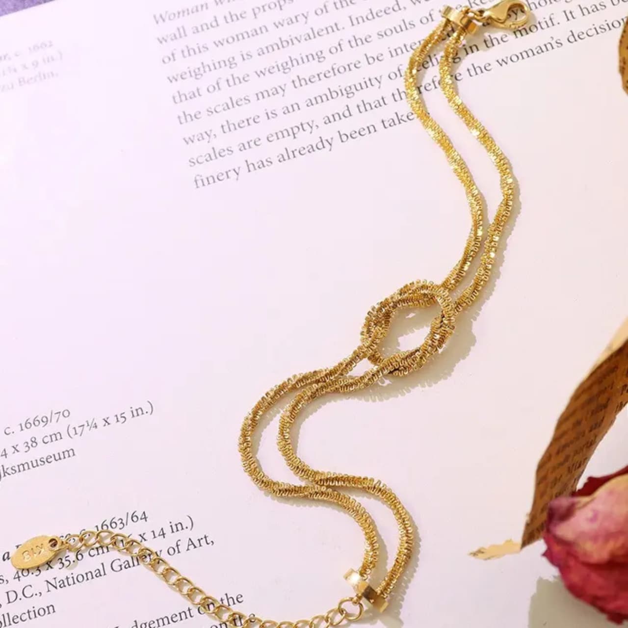 KNOT BRACELET