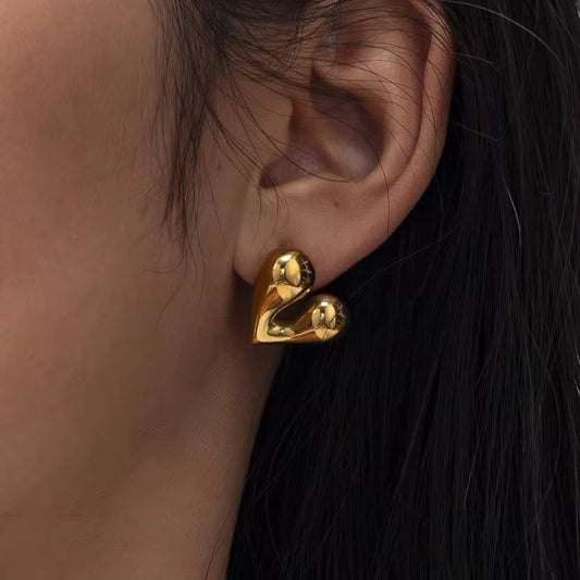 HEART STUDS